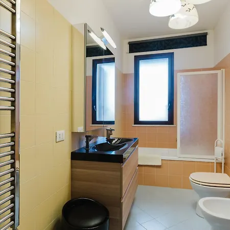 Casa Cuore Apartment *